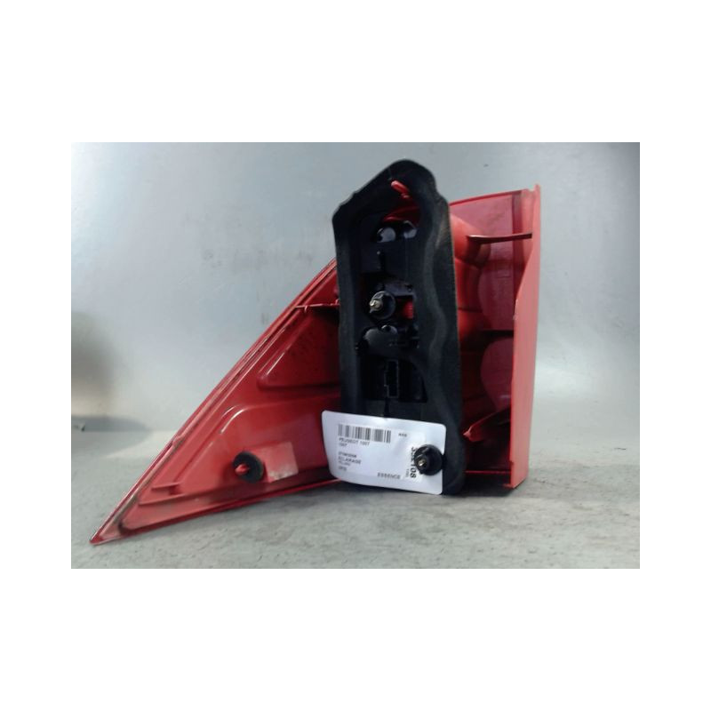 FEU ARRIERE GAUCHE  PEUGEOT 1007