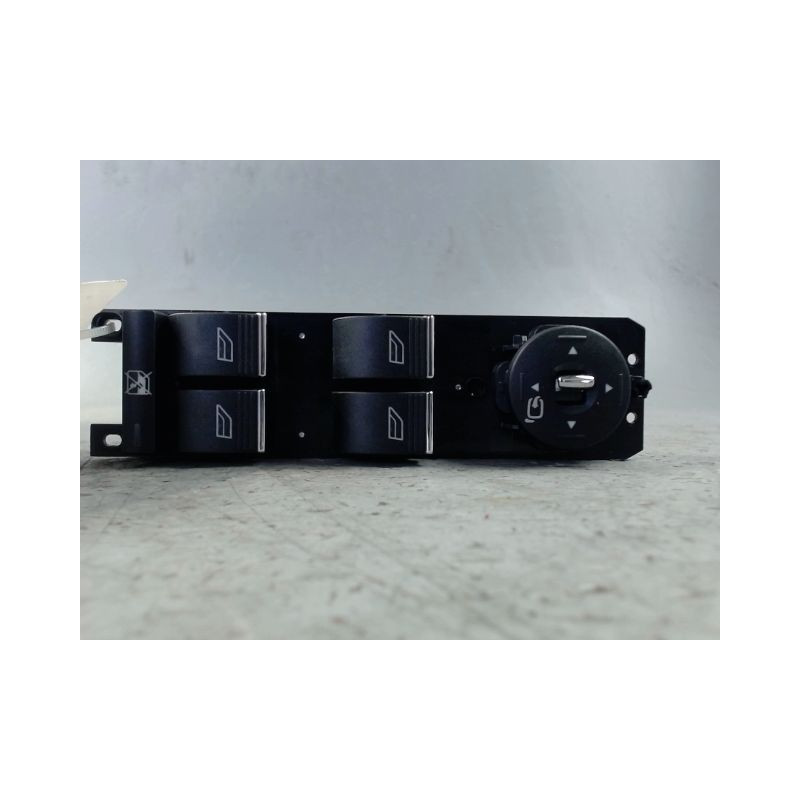 COMMANDE RETROVISSEUR EXTERIEUR ELECTRIQUE FORD B-MAX