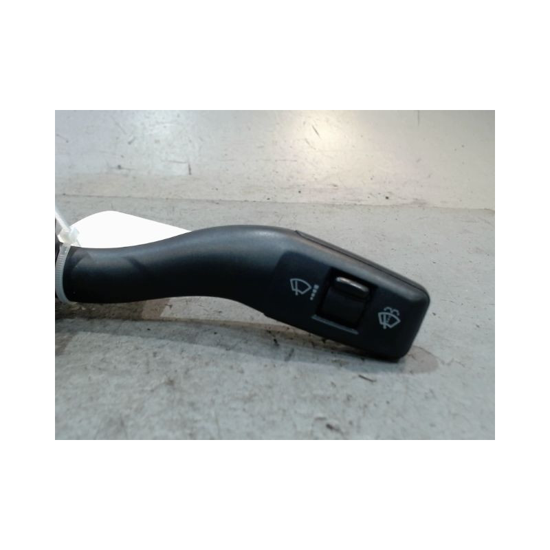 COMMANDE ESSUIE GLACE AUDI A4