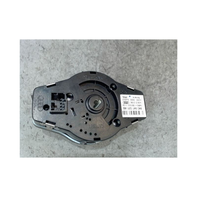 INTERIEUR COMMANDE PHARES AUDI A4