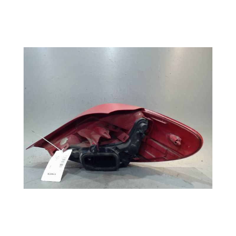 FEU ARRIERE GAUCHE  PEUGEOT 207