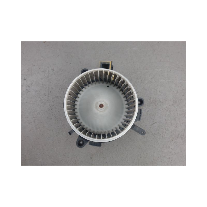 MOTEUR VENTILATEUR CHAUFFAGE PEUGEOT PARTNER
