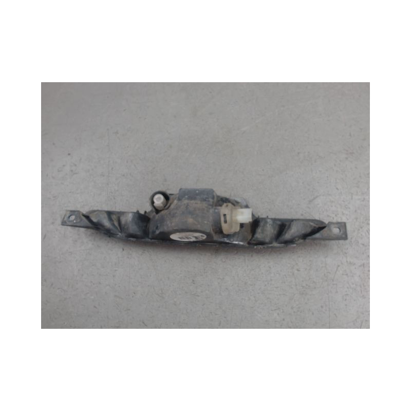 FEU BROUILLARD CENTRAL ARRIERE PEUGEOT 208