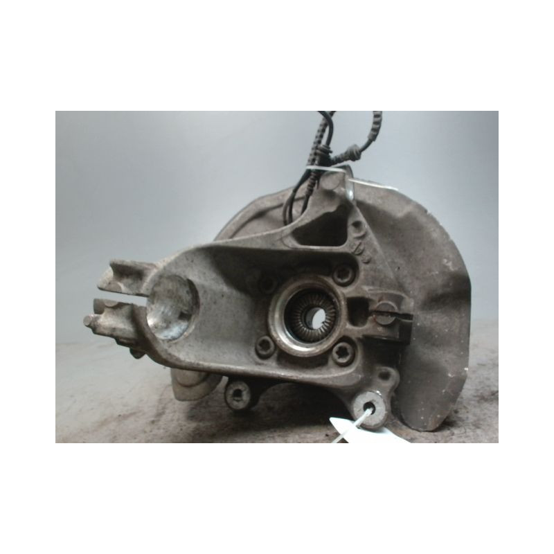 PIVOT AVANT DROIT B.M.W. SERIE 2