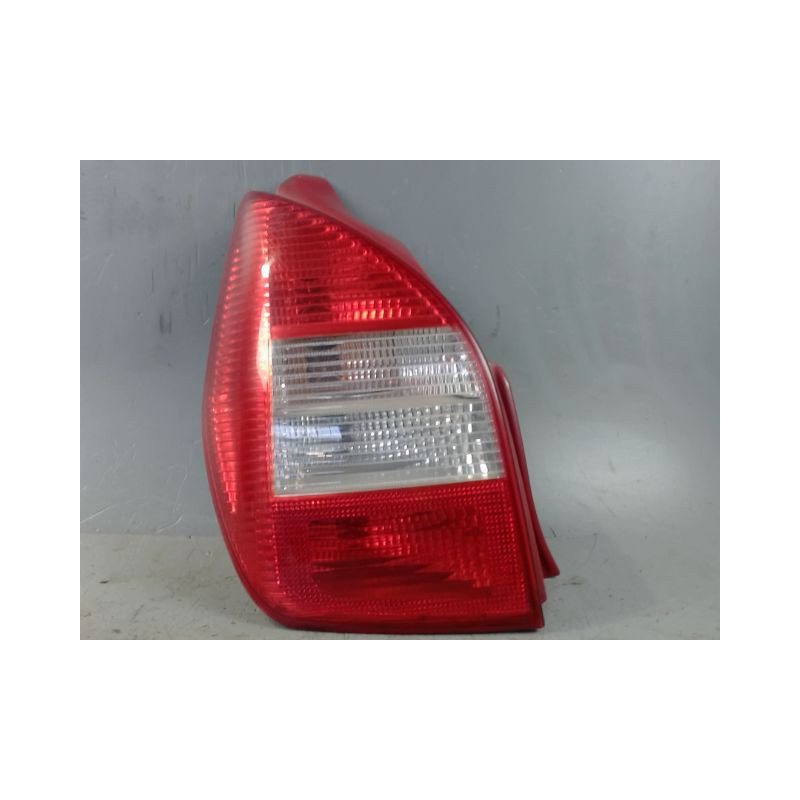 FEU ARRIERE GAUCHE  CITROEN C2 2005-