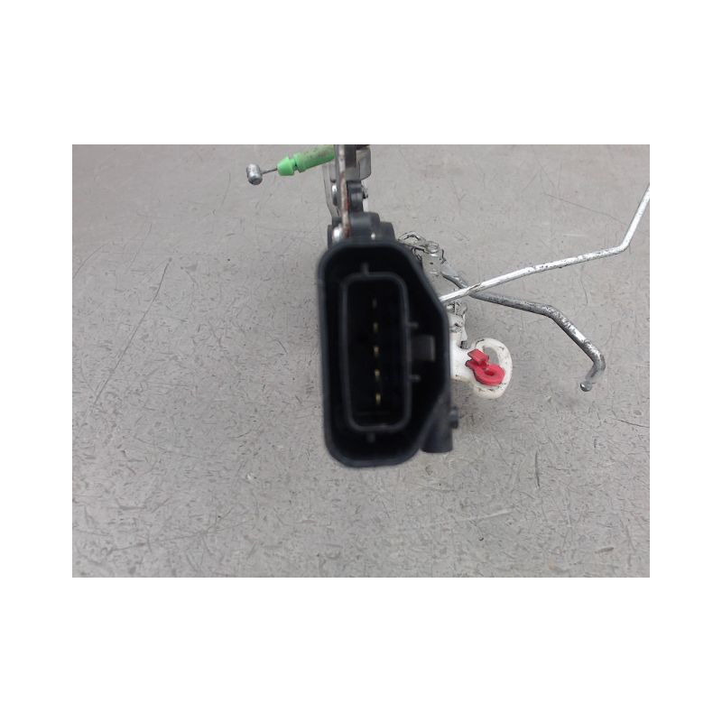 SYSTEME CONDAMNATION AVANT GAUCHE PEUGEOT 107