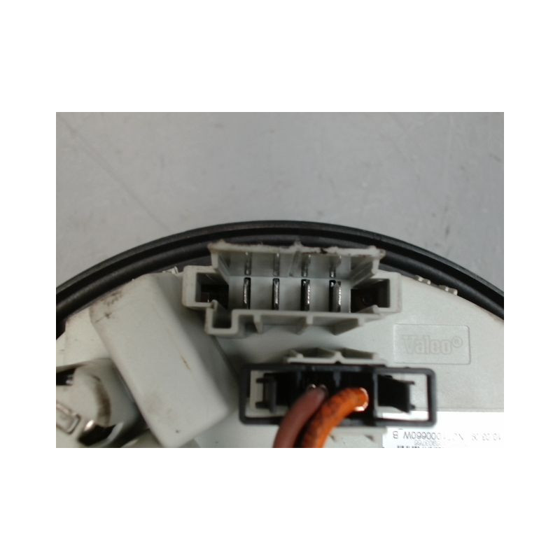 MOTEUR VENTILATEUR CHAUFFAGE B.M.W. SERIE 1