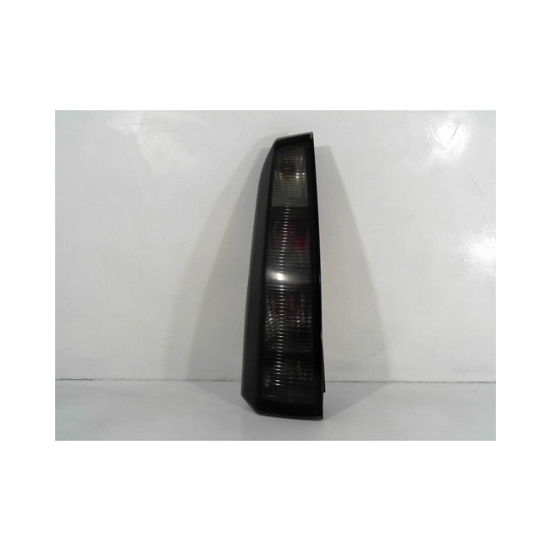 FEU ARRIERE GAUCHE  OPEL MERIVA 2003-2005