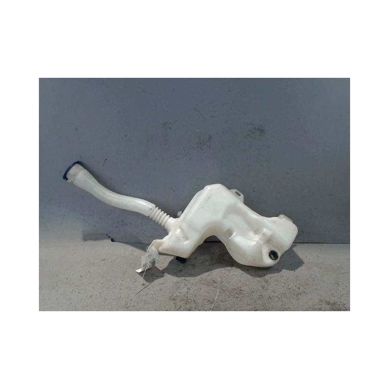 RESERVOIR LAVE-GLACE AVANT PEUGEOT 5008 2009-