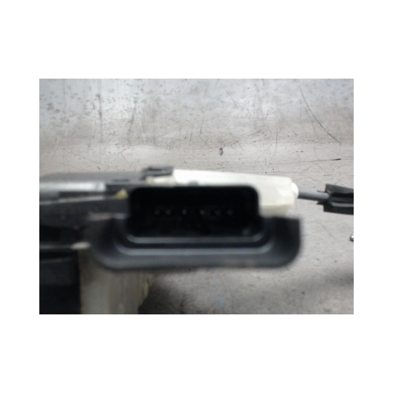 SYSTEME CONDAMNATION AVANT GAUCHE PEUGEOT 208
