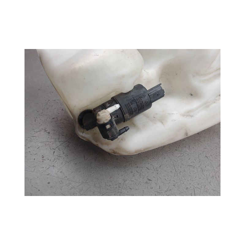 RESERVOIR LAVE-GLACE AVANT CITROEN BERLINGO