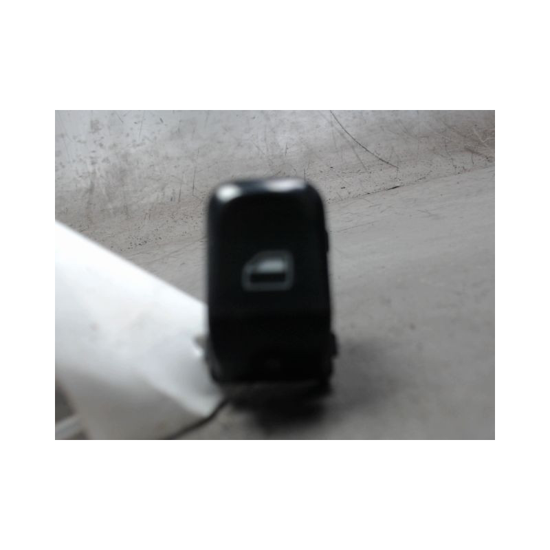 COMMANDE LEVE-GLACE PORTE AVD AUDI Q5