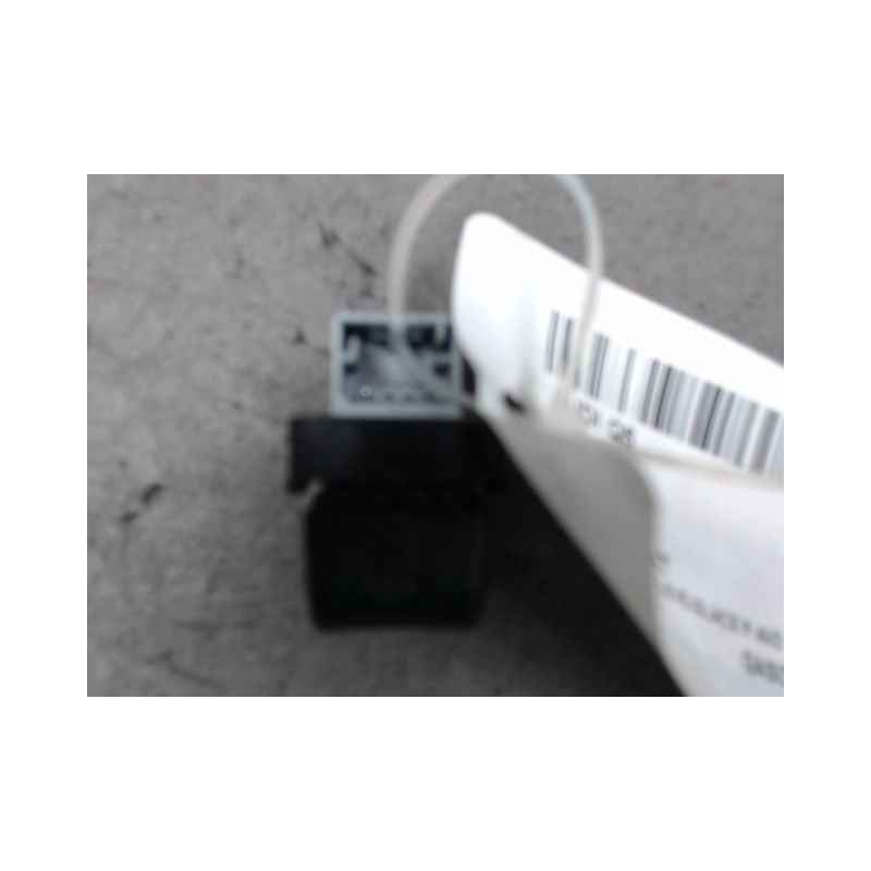 COMMANDE LEVE-GLACE PORTE AVD AUDI Q5