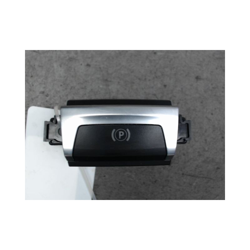 INTERIEUR COMMANDE FREIN A MAIN PEUGEOT 308