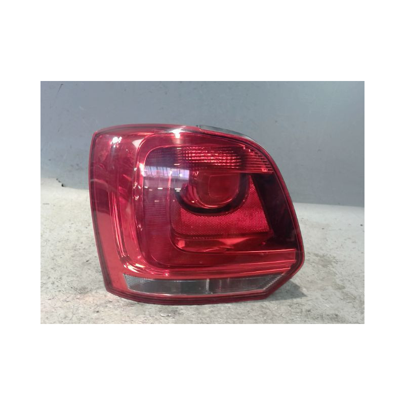 FEU ARRIERE GAUCHE  VOLKSWAGEN POLO 2009-