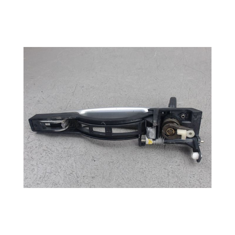 POIGNEE EXTERIEURE PORTE AVANT GAUCHE PEUGEOT 307