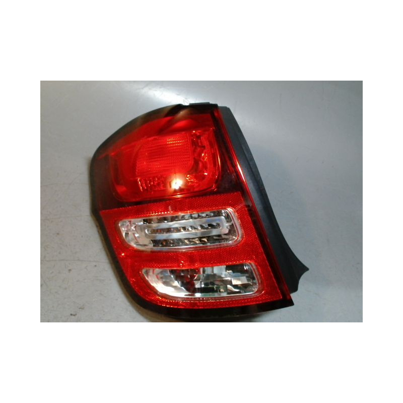 FEU ARRIERE GAUCHE  CITROEN C3 2009-