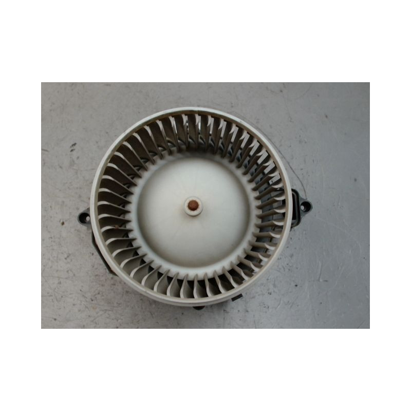 MOTEUR VENTILATEUR CHAUFFAGE PEUGEOT PARTNER