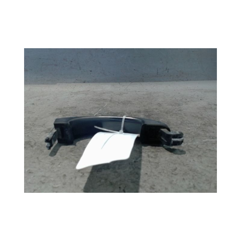 POIGNEE EXTERIEURE PORTE AVANT GAUCHE VOLKSWAGEN CADDY VAN 2004-