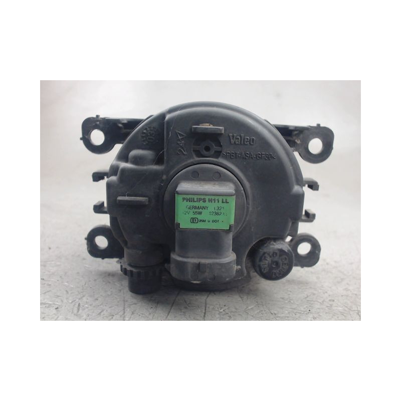 PHARE ANTIBROUILLARD AVANT DROIT CITROEN XSARA