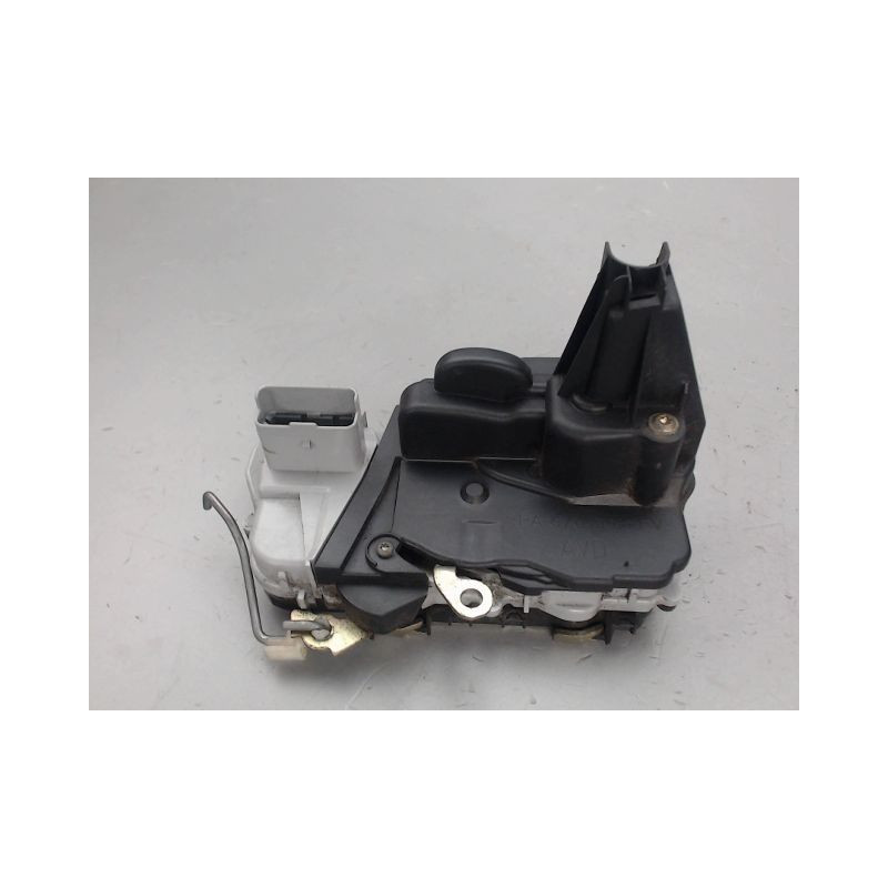 SYSTEME CONDAMNATION AVANT DROIT PEUGEOT 307