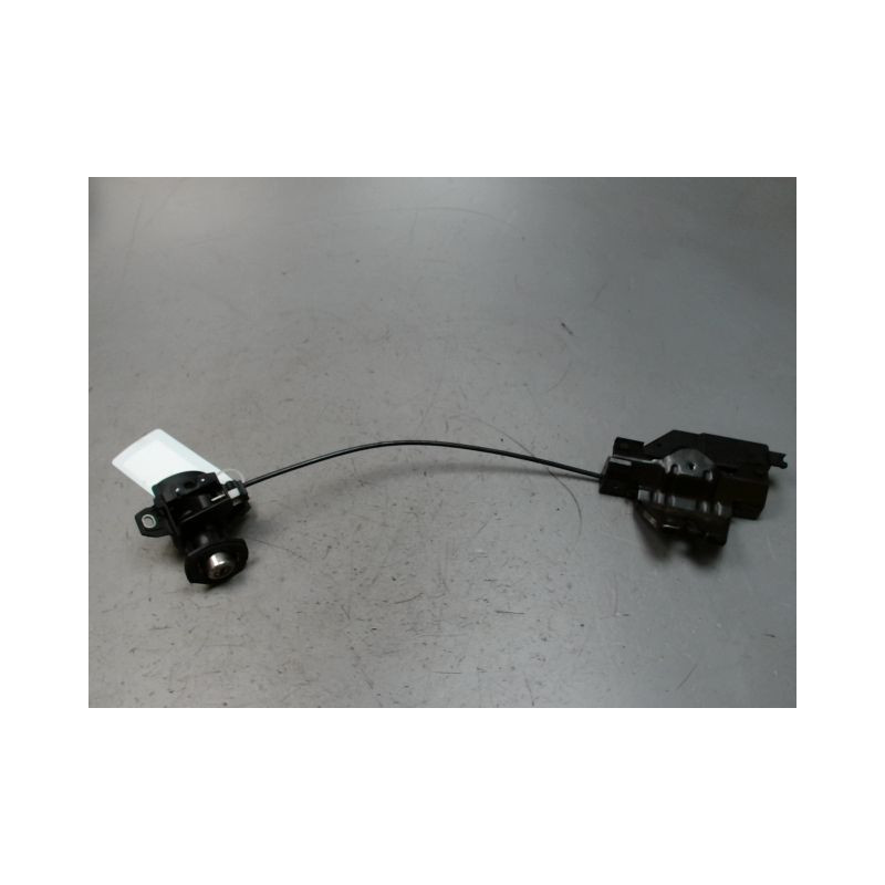 SERRURE COFFRE ARRIERE B.M.W. SERIE 3