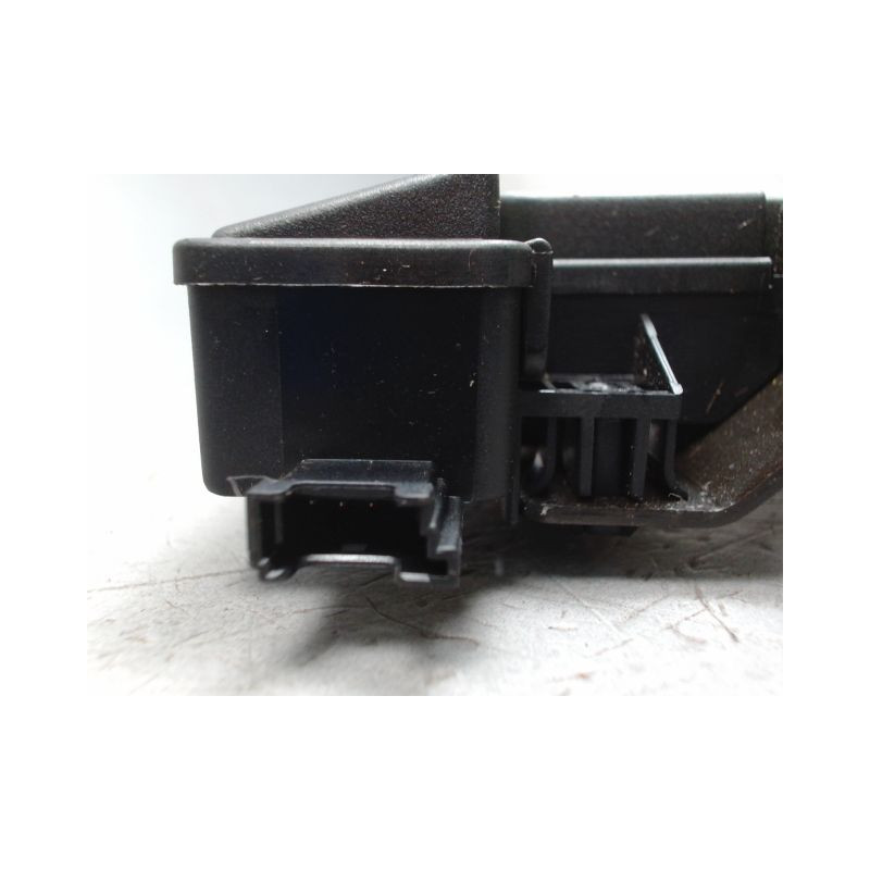 SERRURE COFFRE ARRIERE B.M.W. SERIE 3