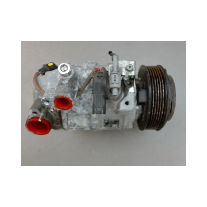 COMPRESSEUR AIR CONDITIONNE B.M.W. SERIE 1