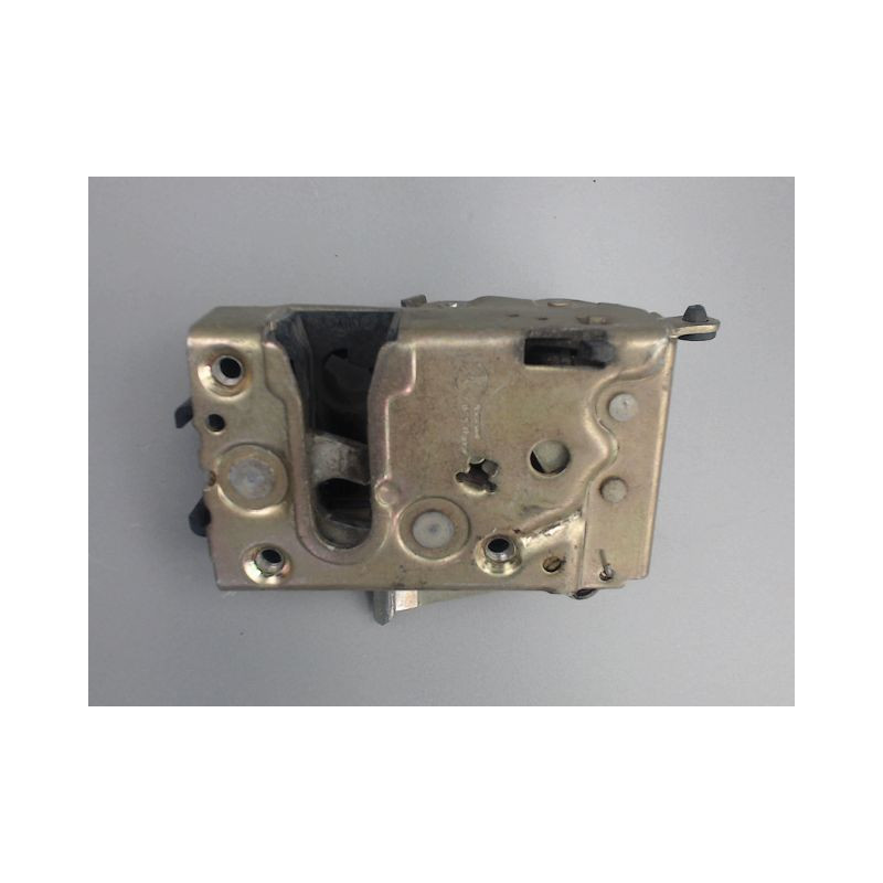 SYSTEME CONDAMNATION ARRIERE DROIT PEUGEOT 106