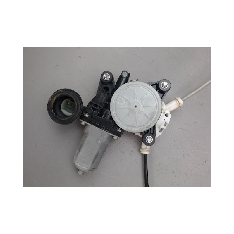 MECANISME LEVE-GLACE AVANT GAUCHE SUZUKI SWIFT