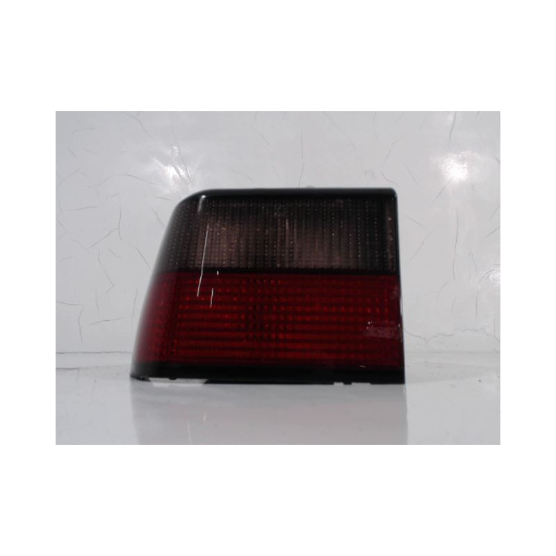 FEU ARRIERE GAUCHE  CITROEN XANTIA 97-2002