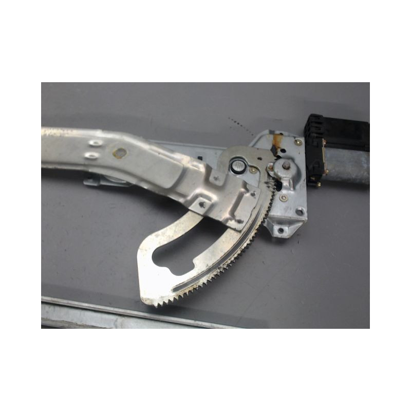 MECANISME LEVE-GLACE AVANT DROIT PEUGEOT 406