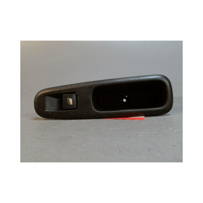 COMMANDE LEVE-GLACE PORTE ARG PEUGEOT 3008 PHASE 1  DIESEL