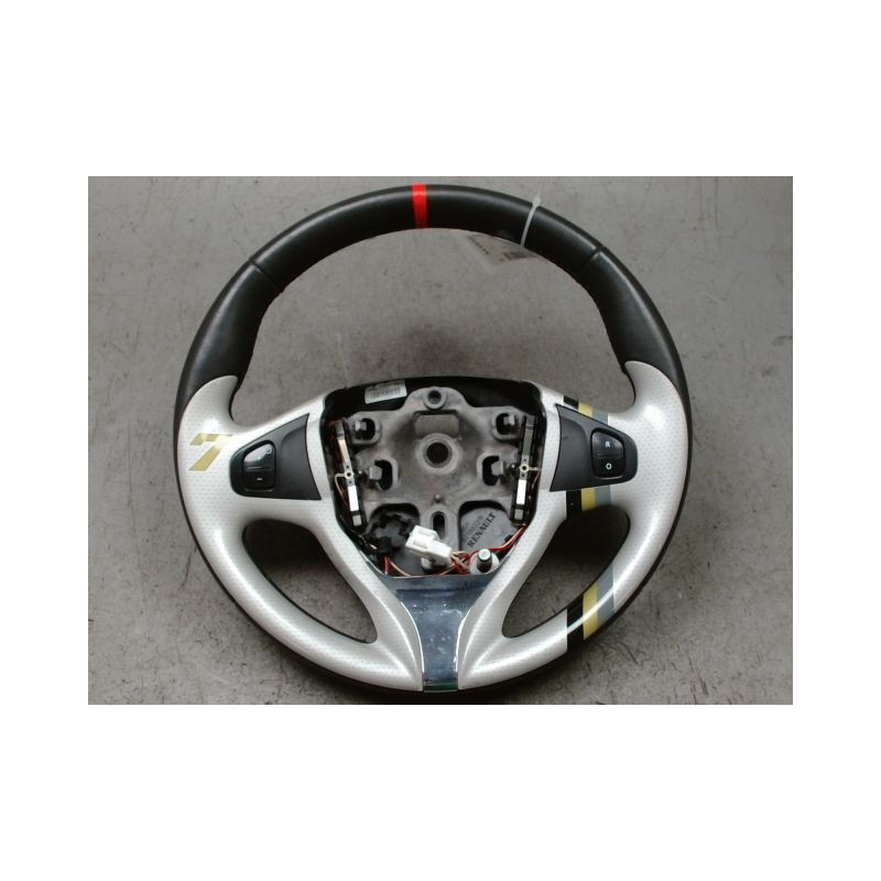 VOLANT DE DIRECTION RENAULT CLIO IV 2012-