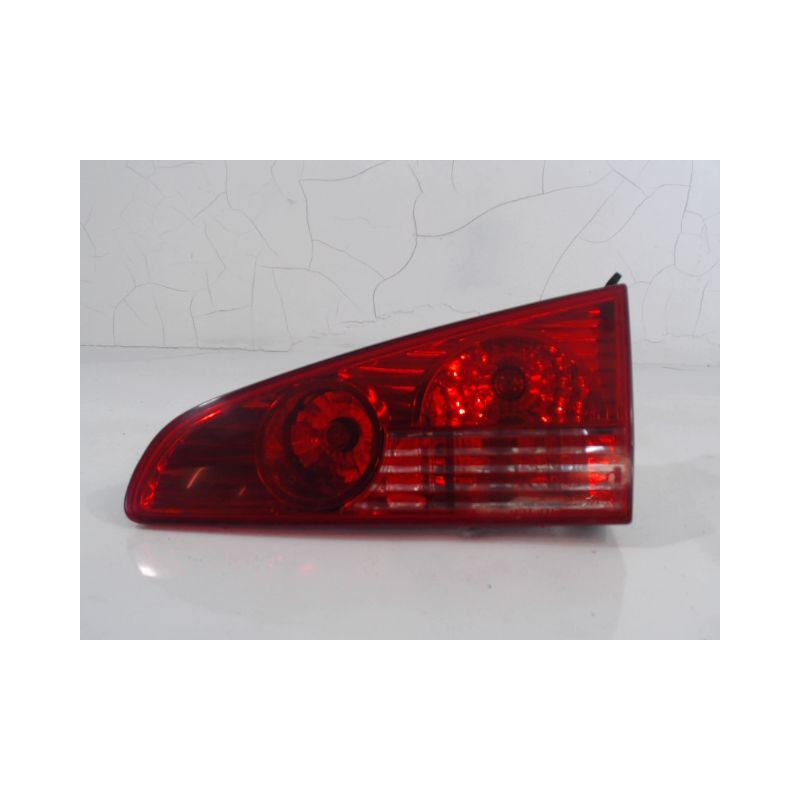 FEU ARRIERE INTERIEUR DROIT PEUGEOT 607 2004-