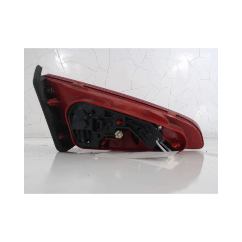 FEU ARRIERE INTERIEUR DROIT PEUGEOT 607 2004-