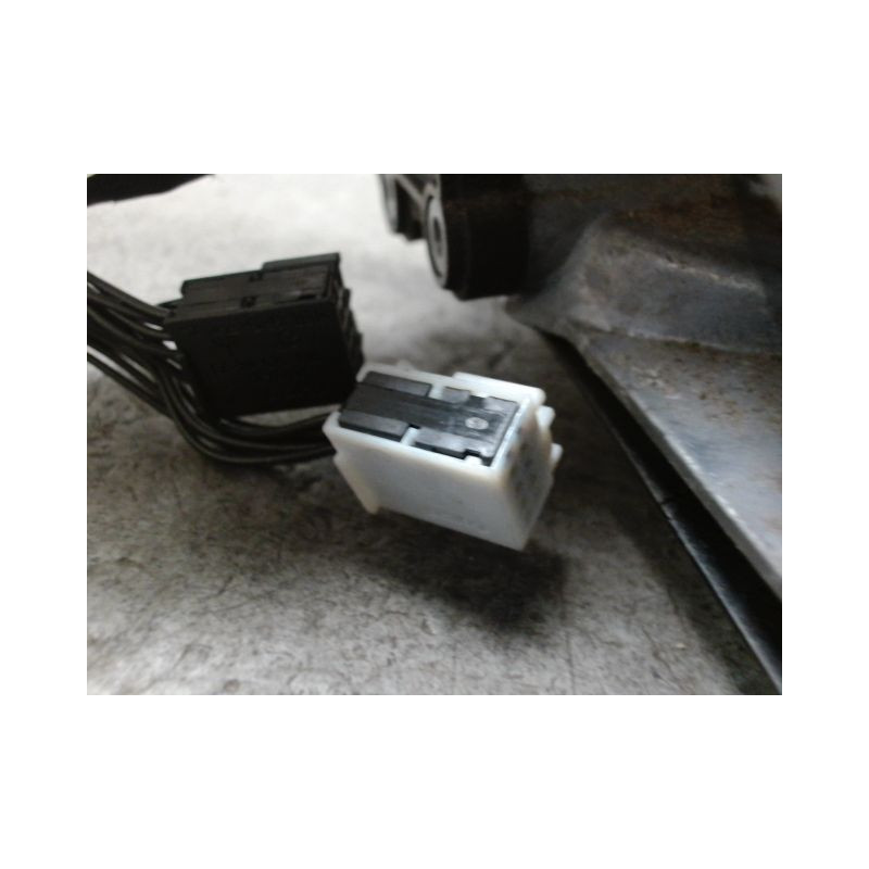 RETROVISEUR EXTERIEUR ELECTRIQUE GAUCHE MERCEDES CLASSE CLS