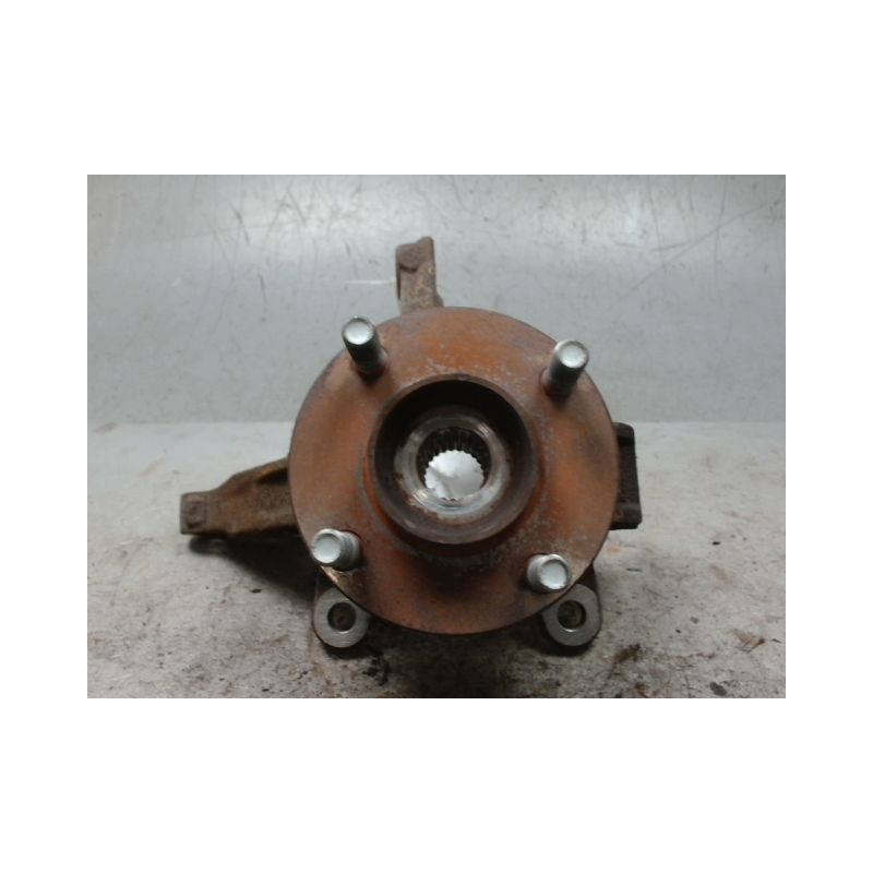 PIVOT AVANT GAUCHE NISSAN MICRA