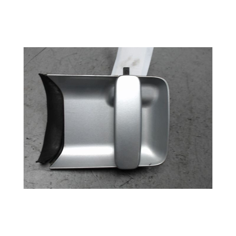 POIGNEE EXTERIEURE PORTE COULISSANTE DROIT CITROEN BERLINGO BREAK 2002-