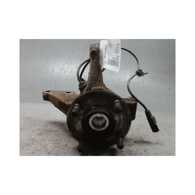 PIVOT AVANT GAUCHE NISSAN NOTE