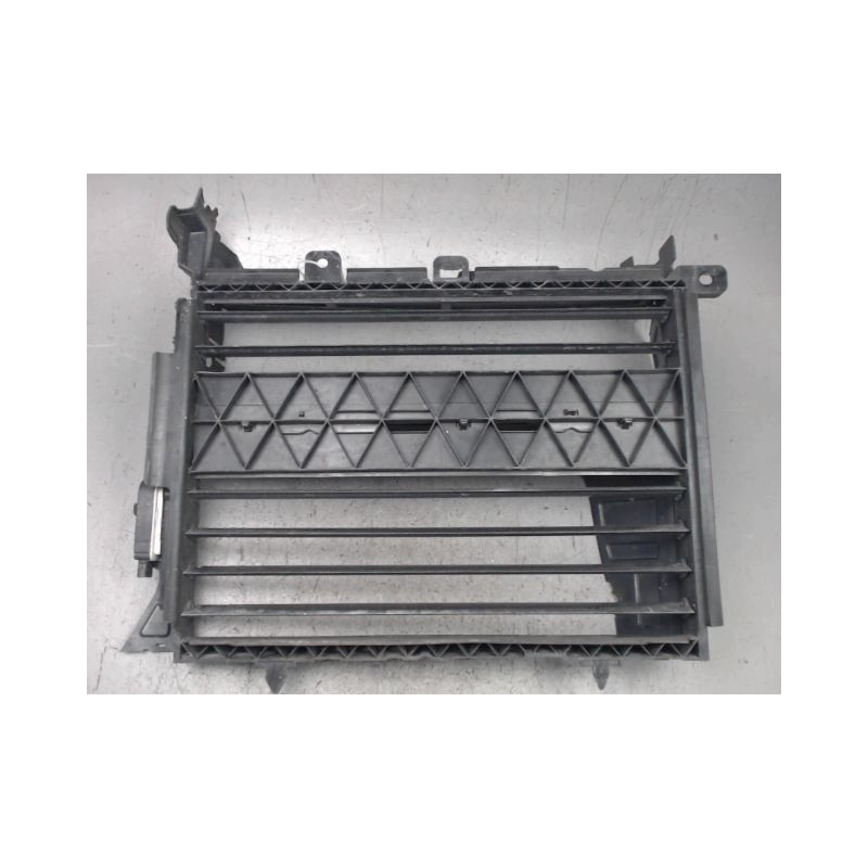 BUSE VENTILATEUR PEUGEOT 208