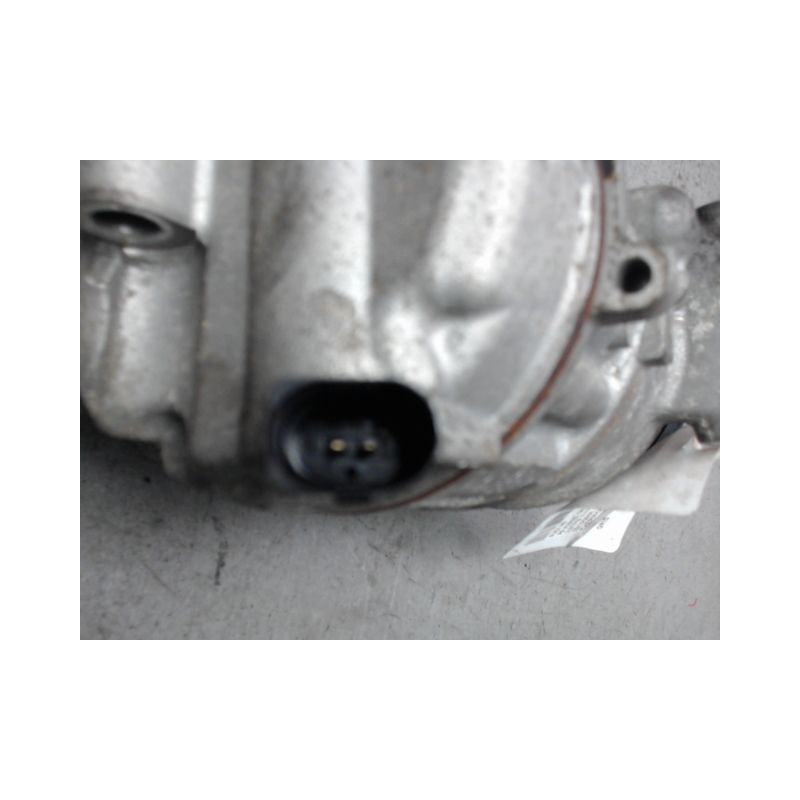 COMPRESSEUR AIR CONDITIONNE AUDI A6 AVANT 2005-