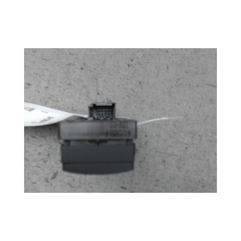 COMMANDE LEVE-GLACE PORTE AVG AUDI A6 AVANT 2005-
