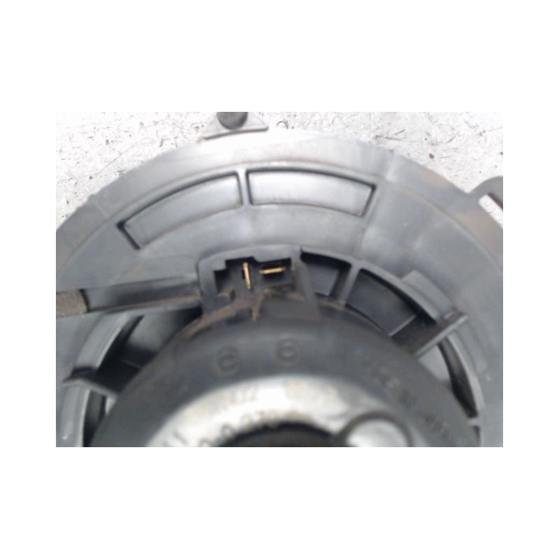 MOTEUR VENTILATEUR CHAUFFAGE MAZDA MAZDA 5