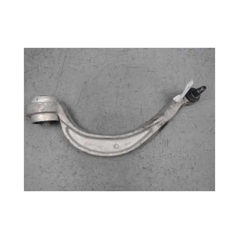 TRIANGLE INFERIEUR AVANT DROIT AUDI A6