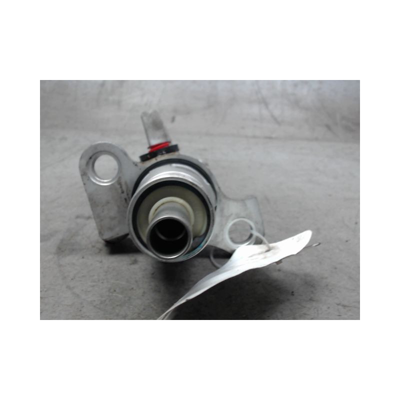MAITRE CYLINDRE AUDI A6