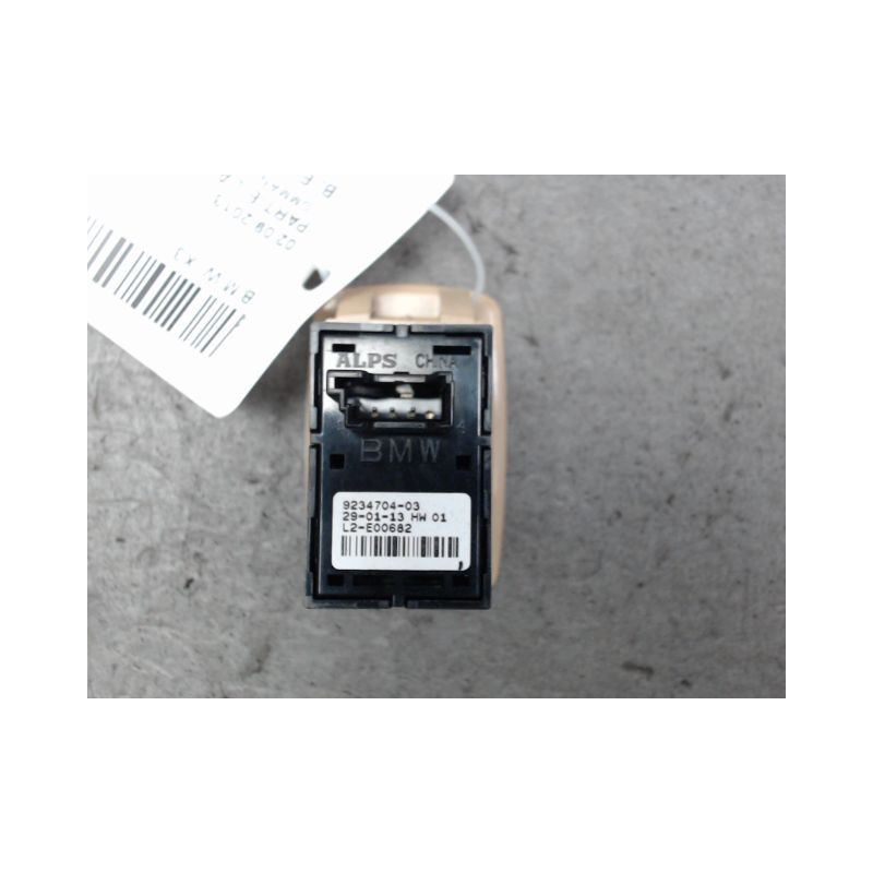 COMMANDE LEVE-GLACE PORTE AVD B.M.W. X3