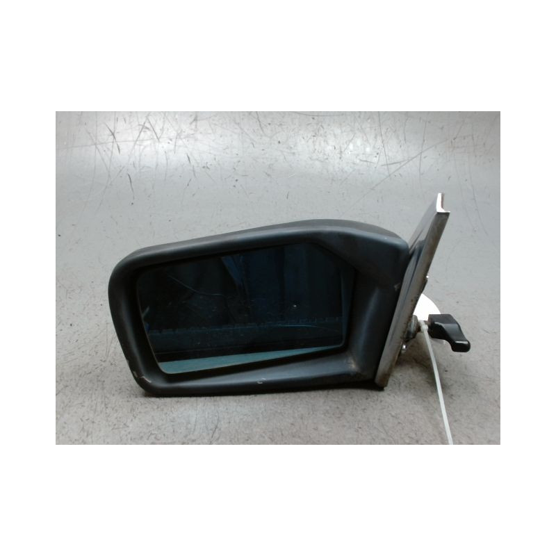 RETROVISEUR EXTERIEUR GAUCHE MERCEDES 200