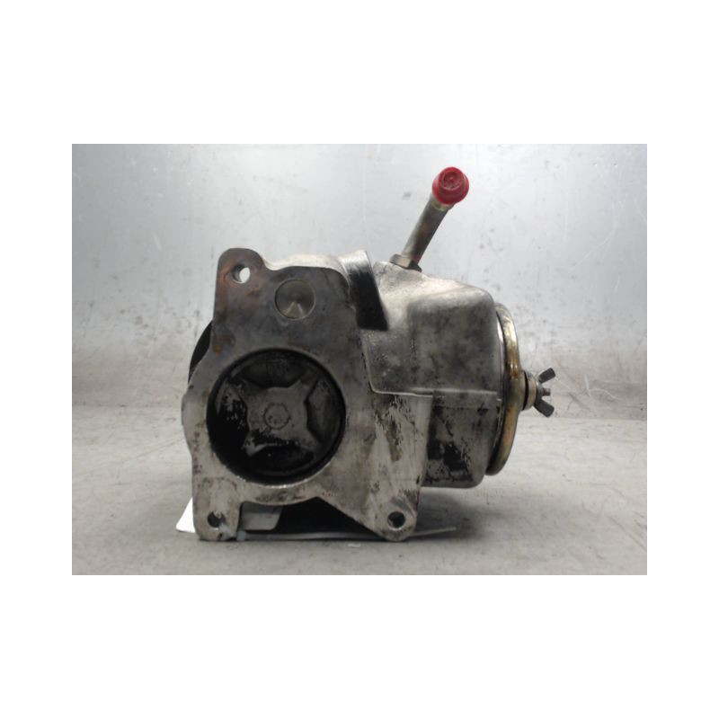 POMPE DIRECTION ASSISTEE MERCEDES 200