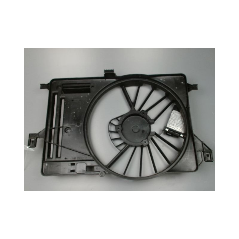 SUPPORT DE VENTILATEUR FORD T.CONNECT